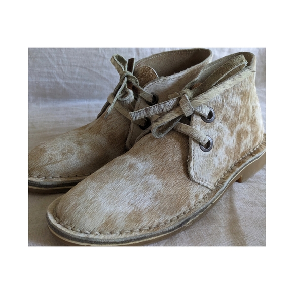 NWOT Women's Cowhide Lace Up Booties - Picture 6 of 6